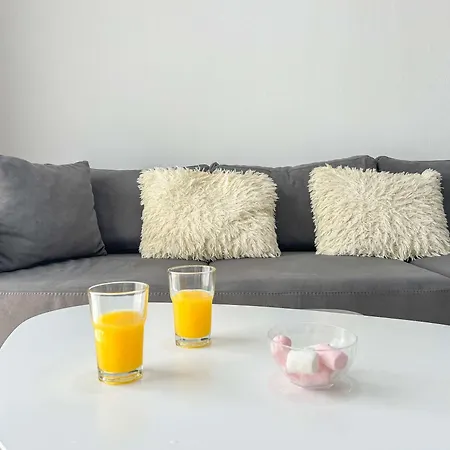 801 Vibes Apartment
